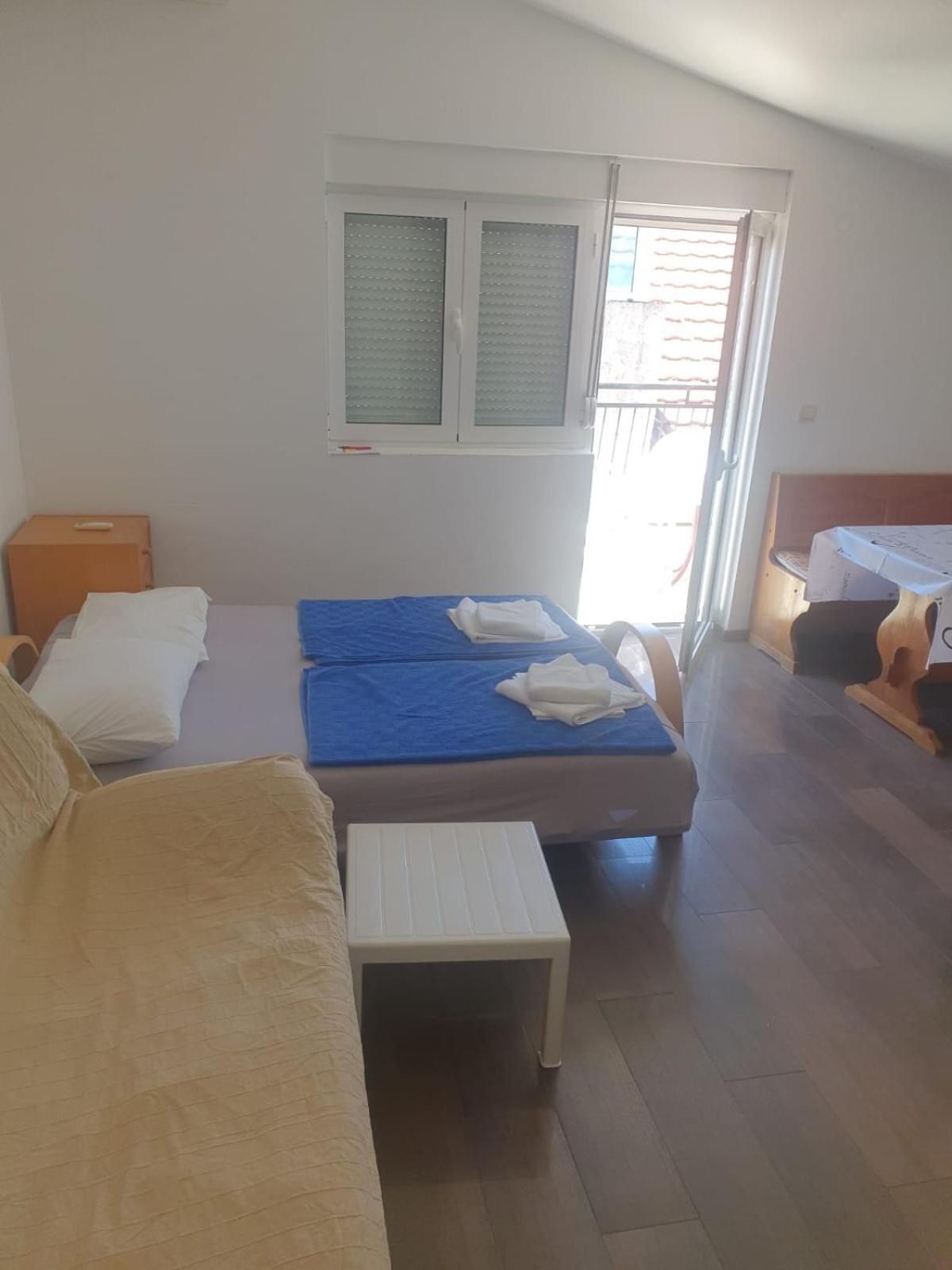 Sea View Apartments Herceg Novi Ruang foto