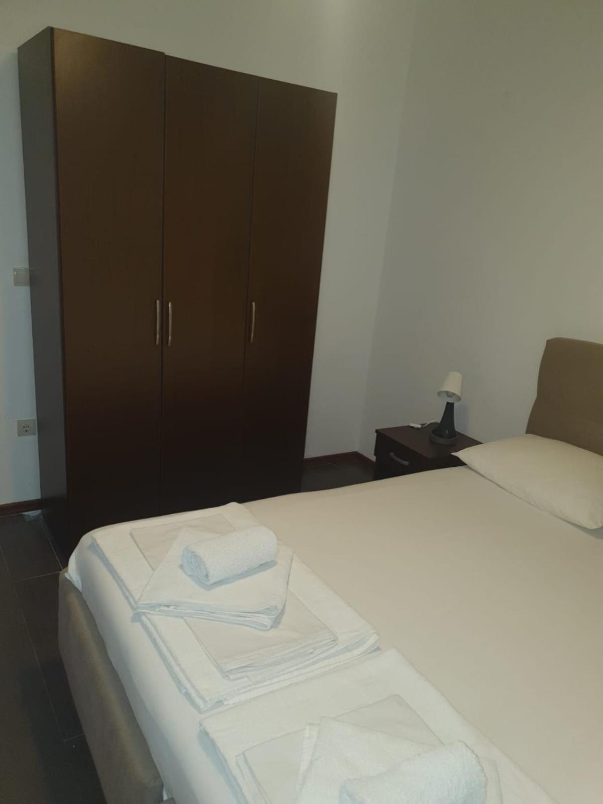 Sea View Apartments Herceg Novi Ruang foto