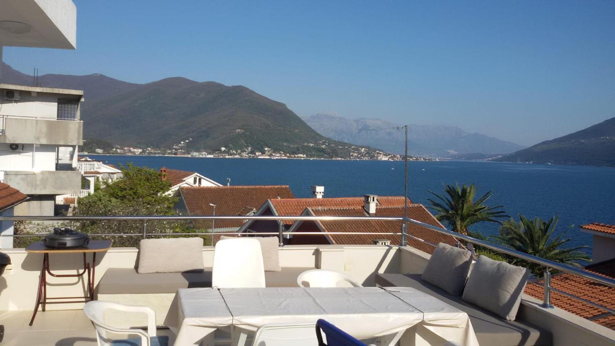 Sea View Apartments Herceg Novi Ruang foto