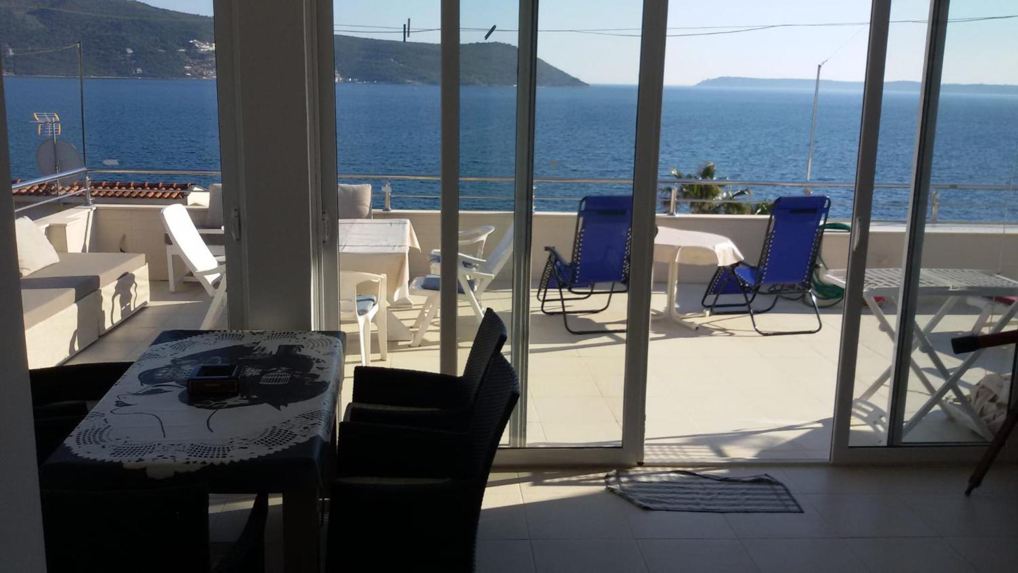 Sea View Apartments Herceg Novi Ruang foto