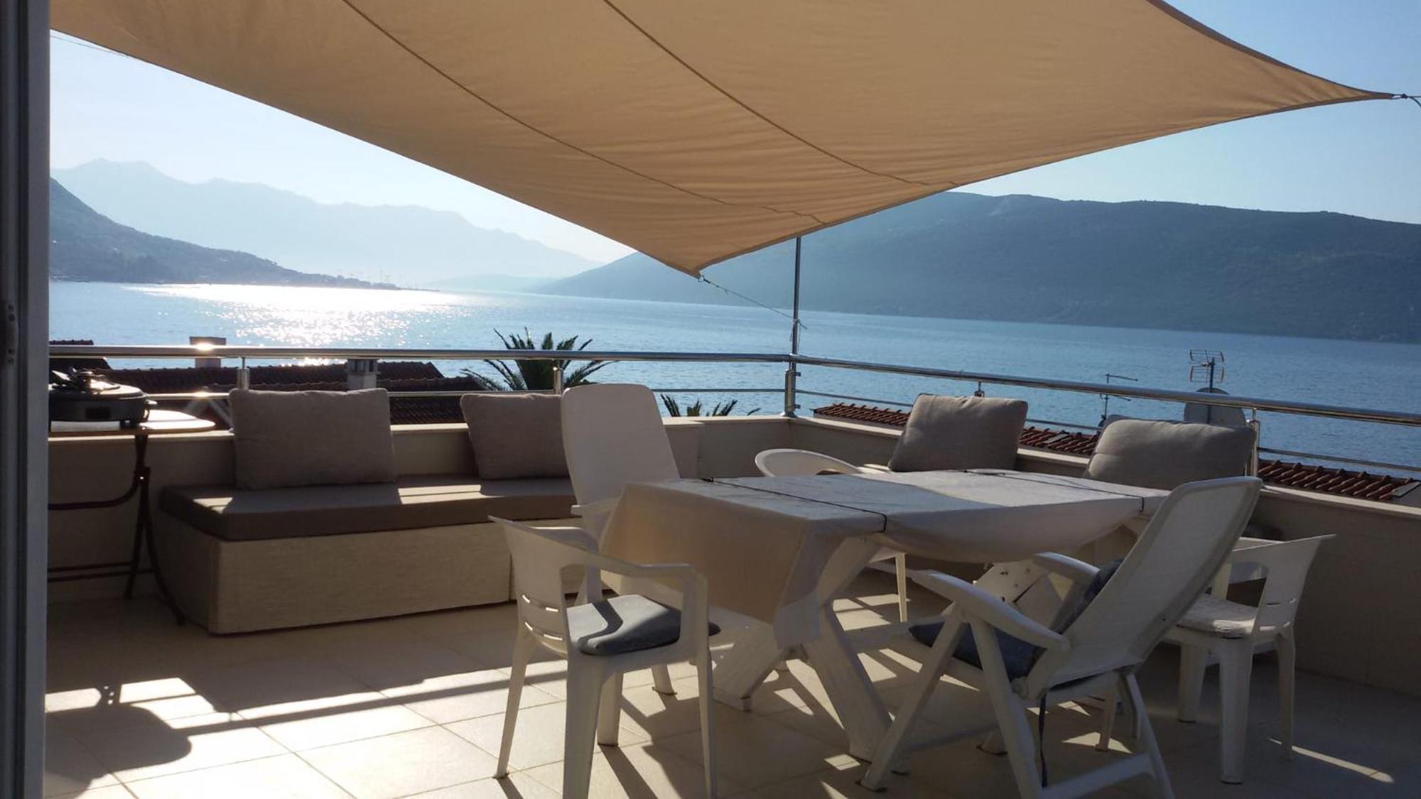 Sea View Apartments Herceg Novi Ruang foto